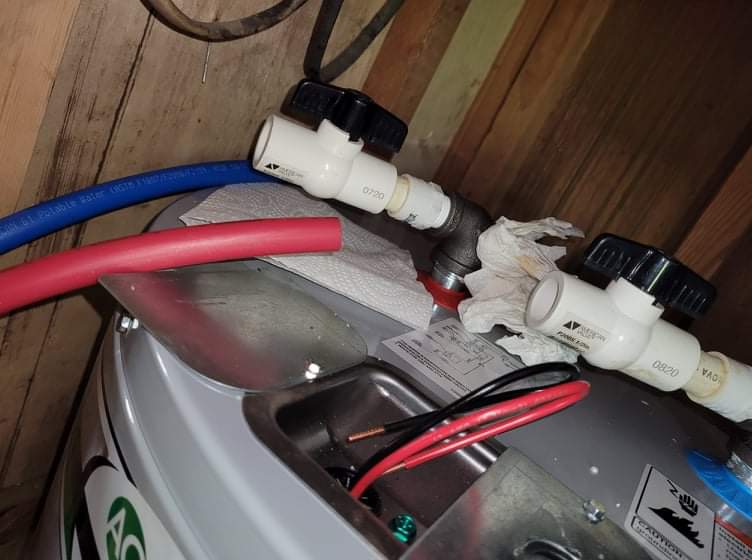 Water heater plumbing connections